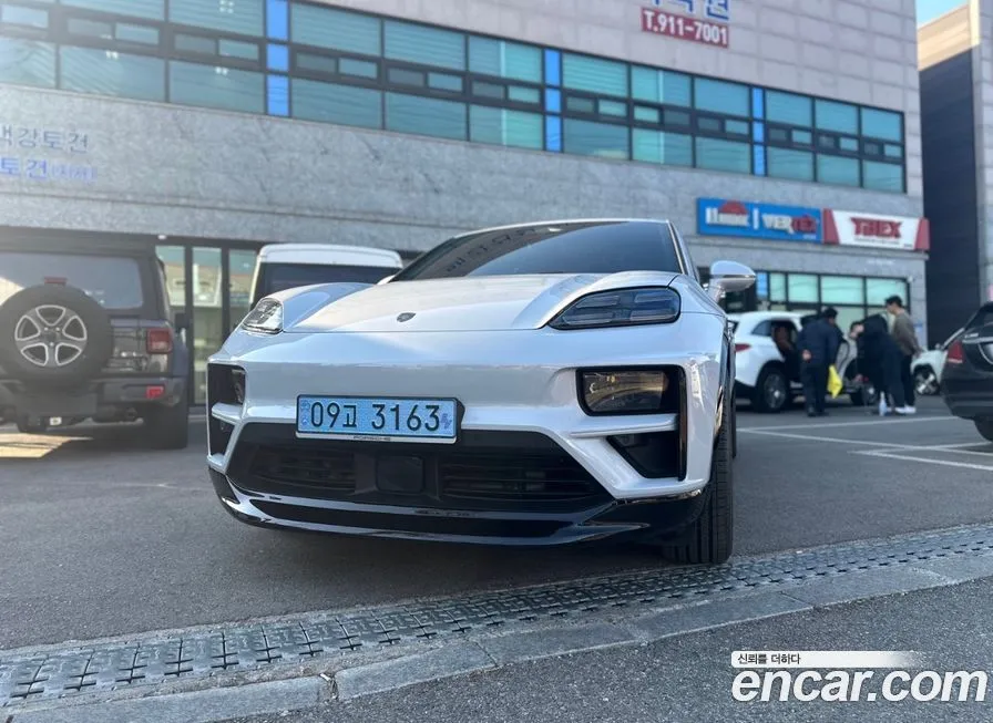 Porsche Macan 2025 из KR, фото 4
