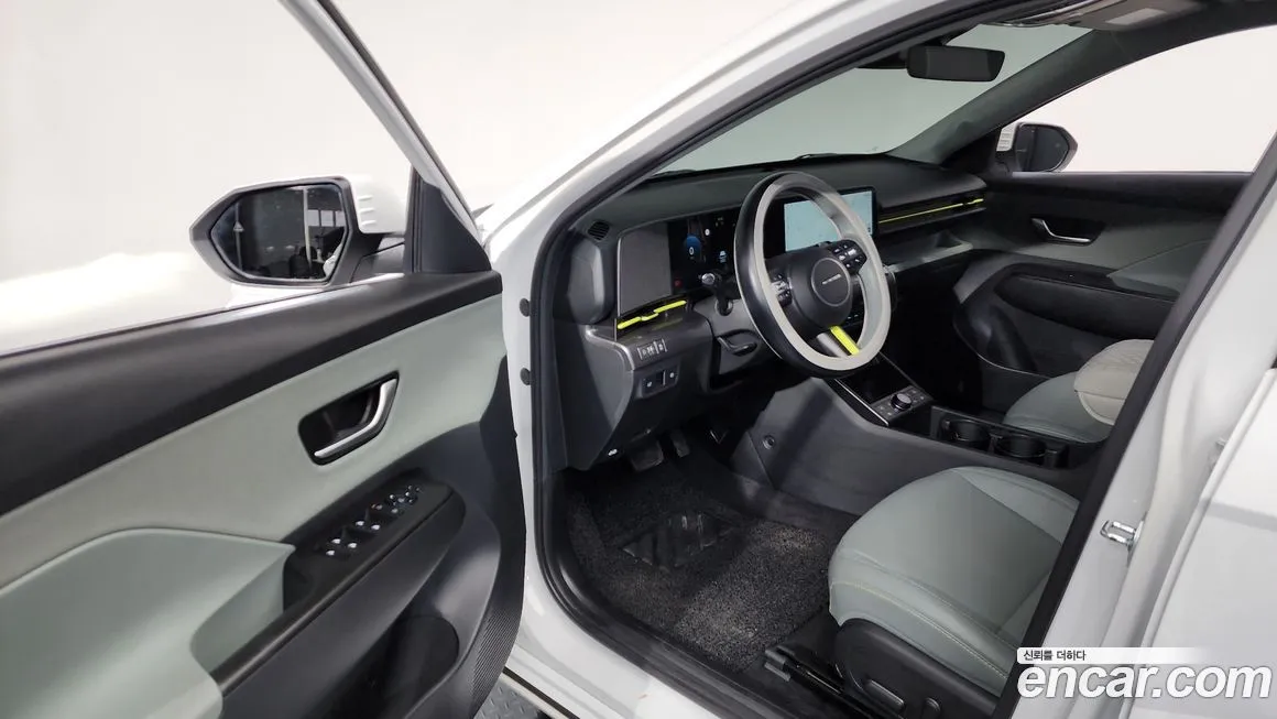 Hyundai Kona 2023 из KR, фото 2