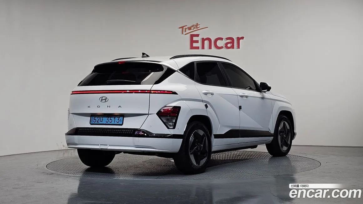 Hyundai Kona 2023 из KR, фото 8