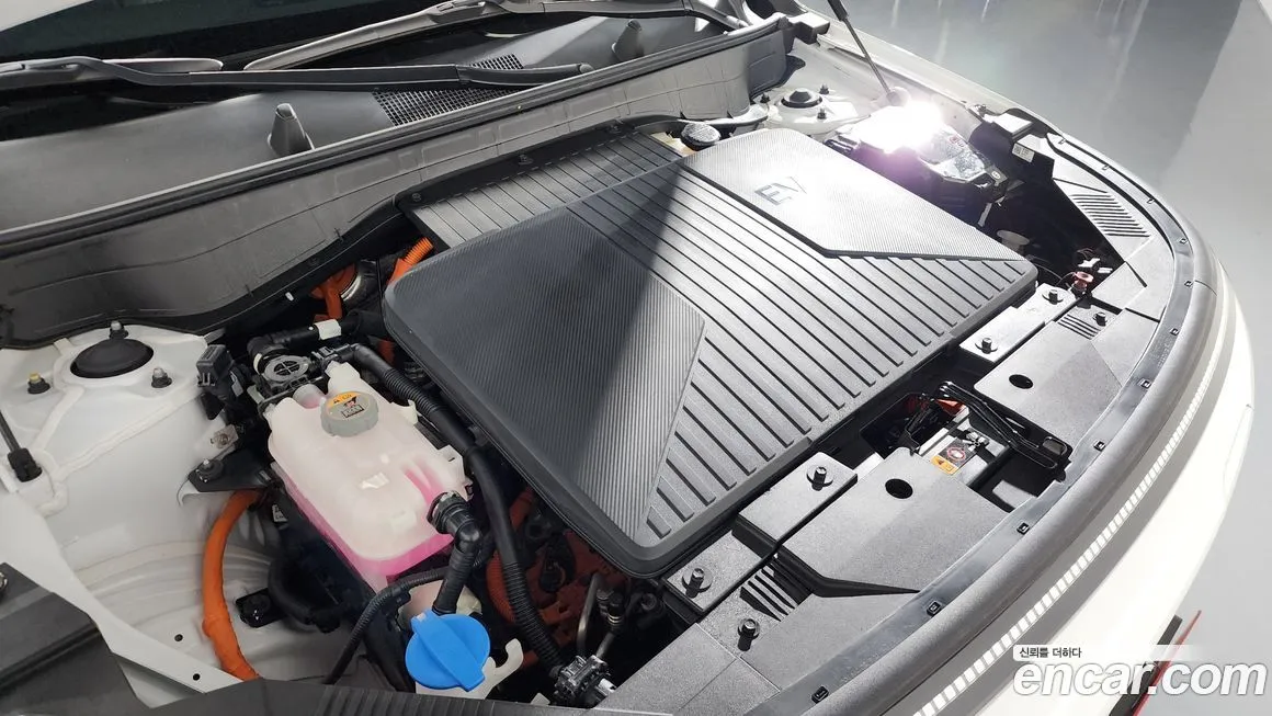 Hyundai Kona 2023 из KR, фото 10