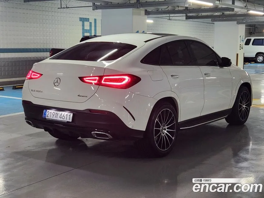 Mercedes-Benz GLE-Class — фото 6