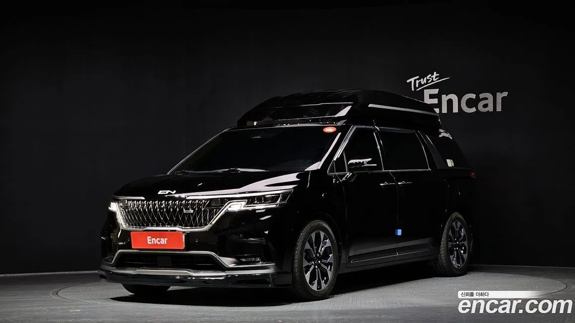 Kia Carnival — фото 1