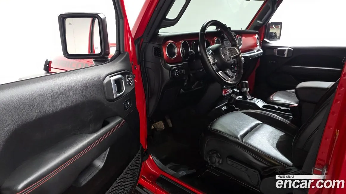 Jeep Wrangler — фото 4