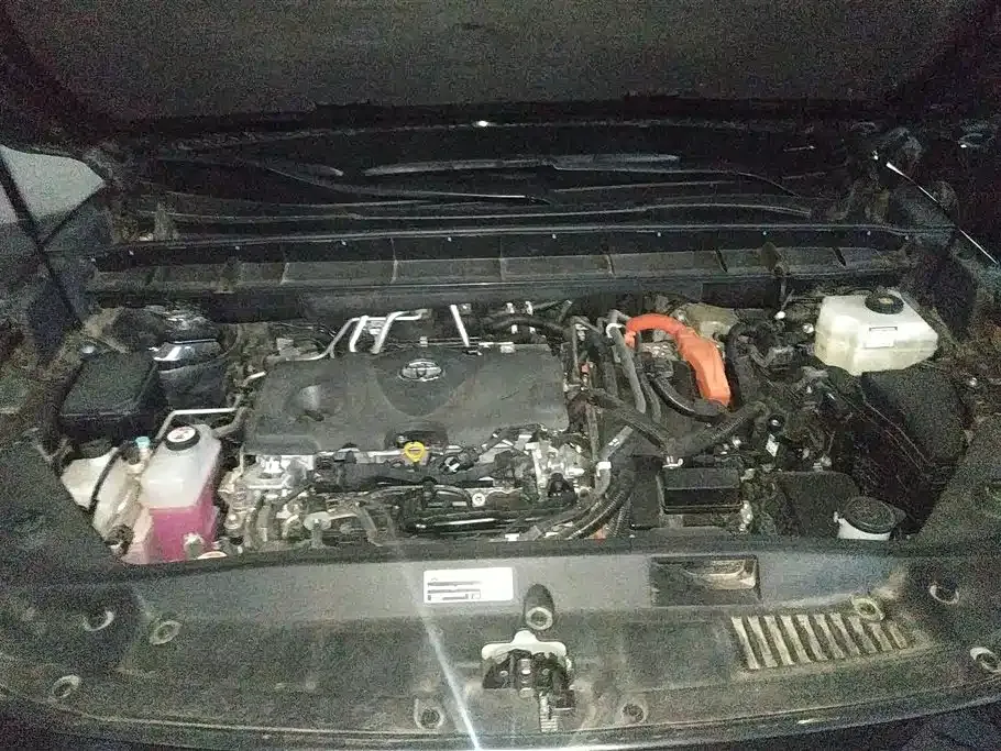 Toyota Highlander — фото 10