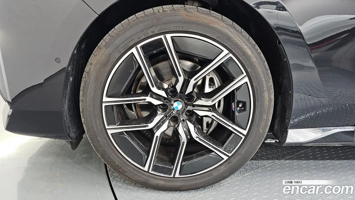 BMW 7-Series 2025 из KR, фото 10