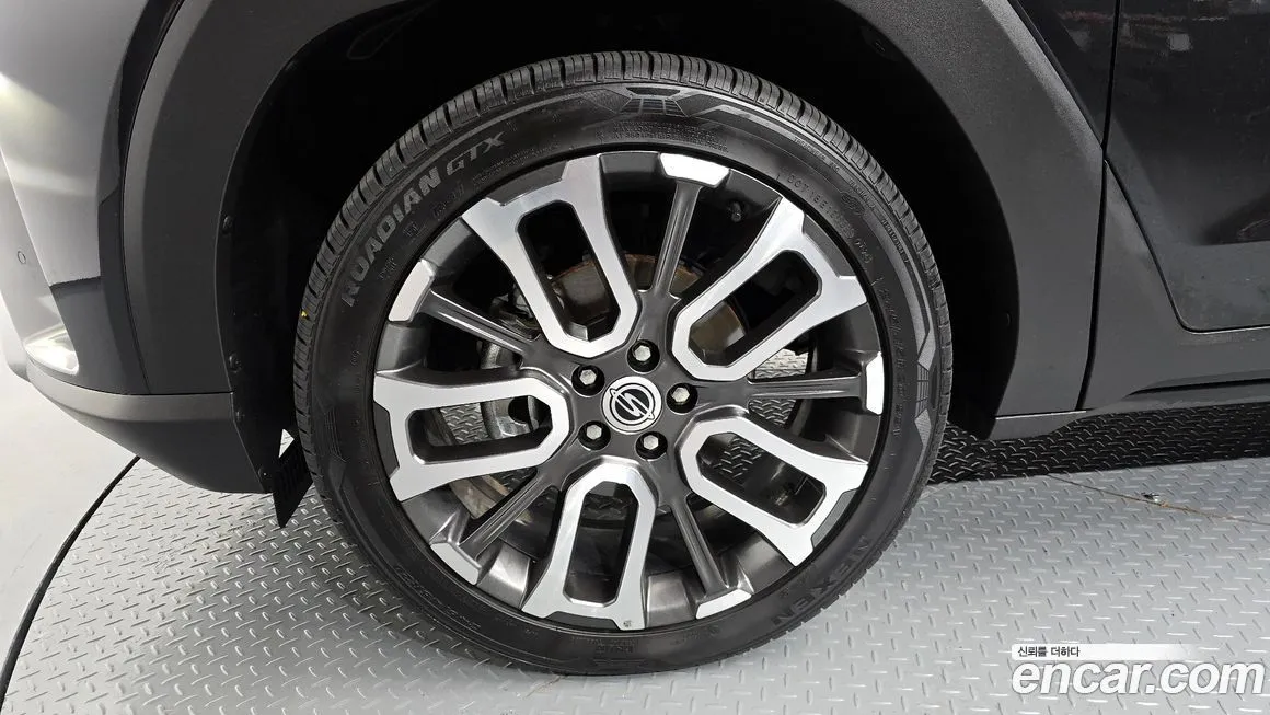 KG Mobility (Ssangyong) Torres — фото 10