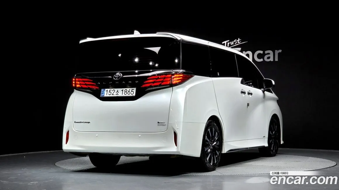Toyota Alphard 2024 из KR, фото 2