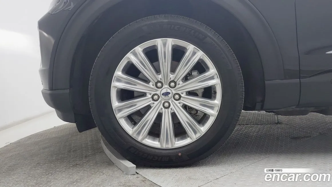 Ford Explorer 2021 из KR, фото 6