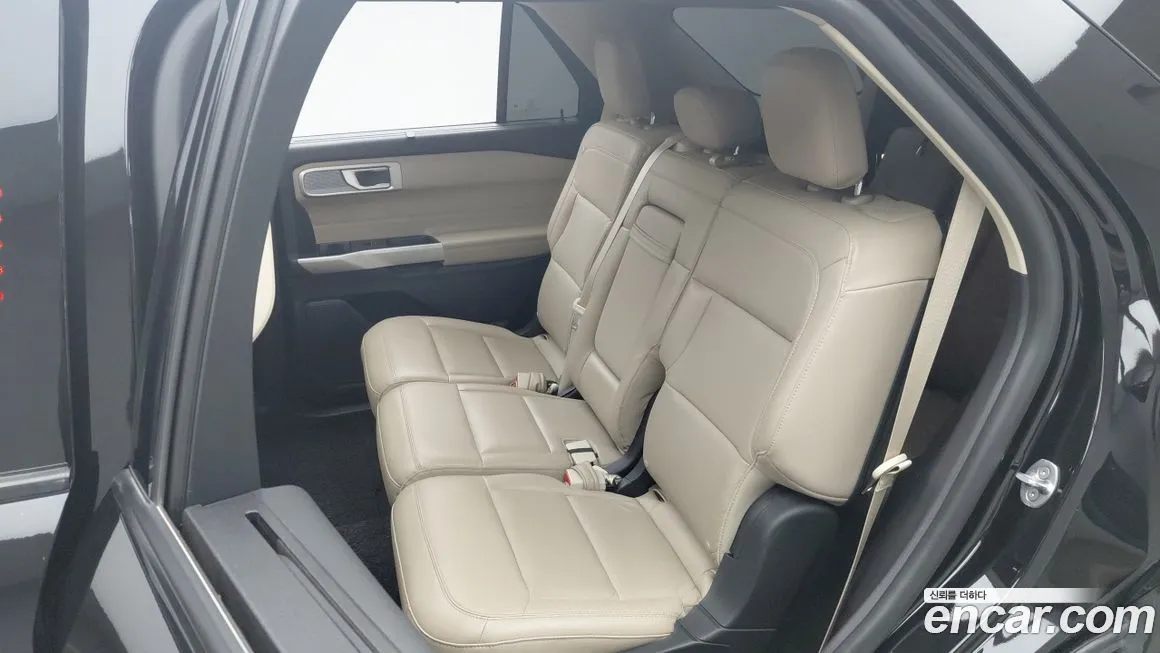 Ford Explorer 2021 из KR, фото 3