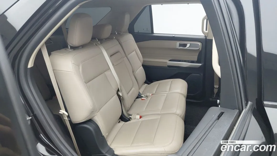 Ford Explorer 2021 из KR, фото 8