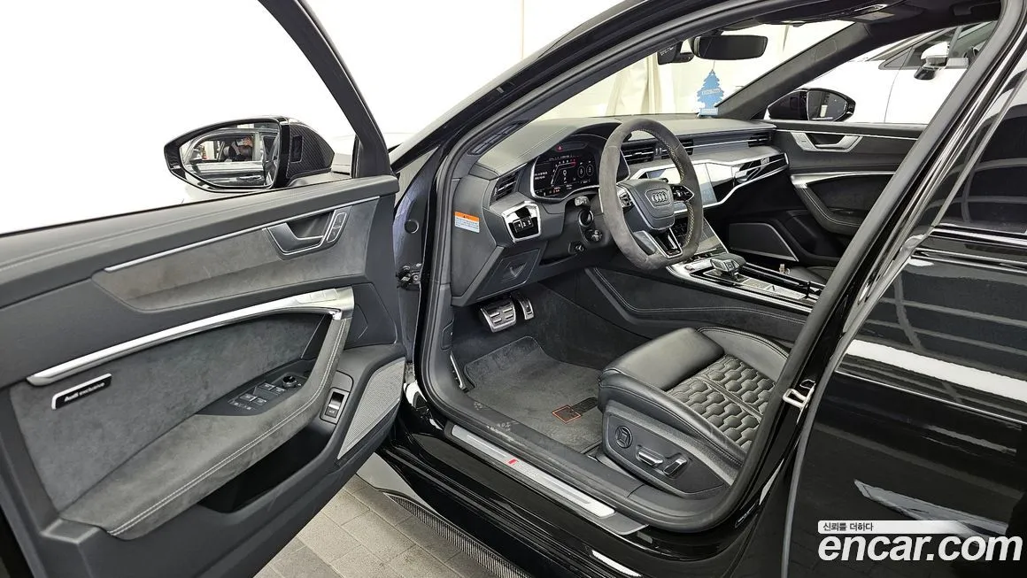 Audi RS6 2024 из KR, фото 8