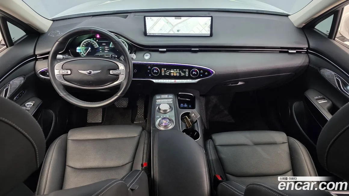 Genesis GV70 — фото 10