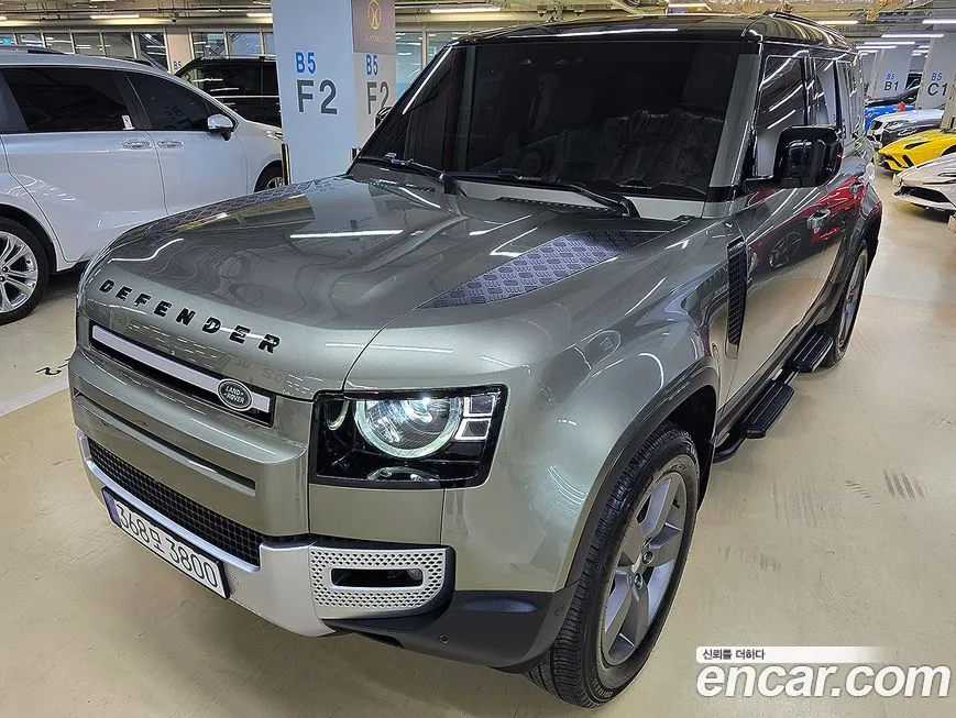 Land Rover Defender — фото 10