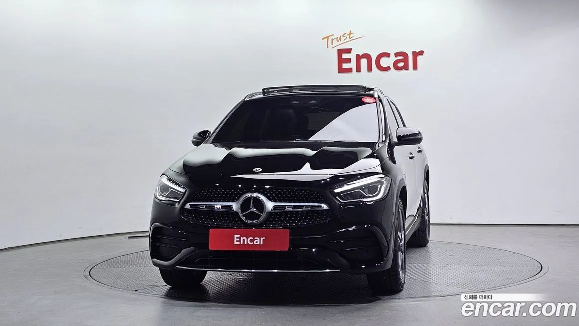 Mercedes-Benz GLA-Class — фото 5