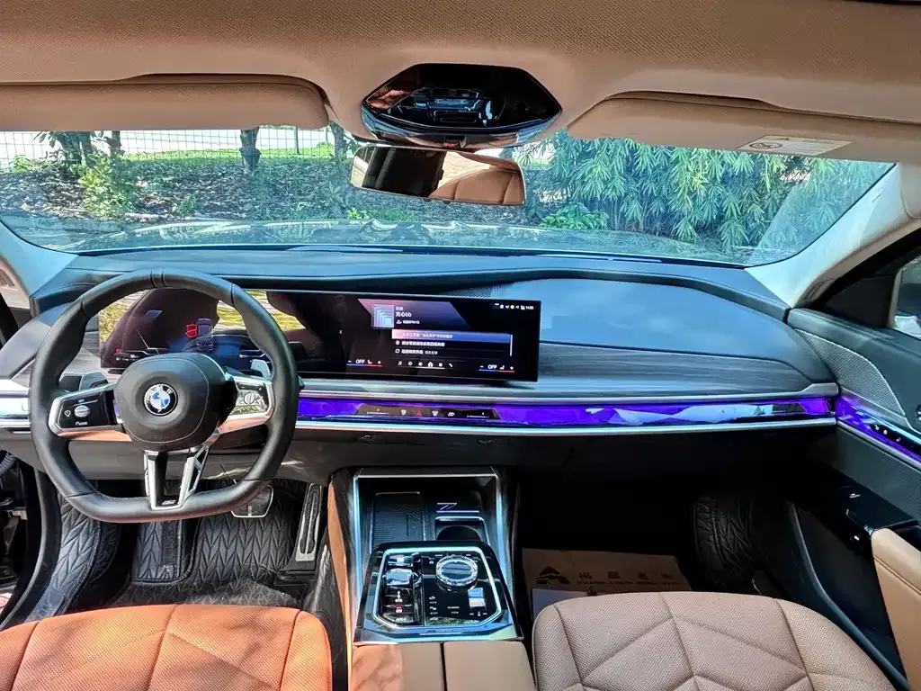 BMW 7 Series 2024 из CN, фото 6