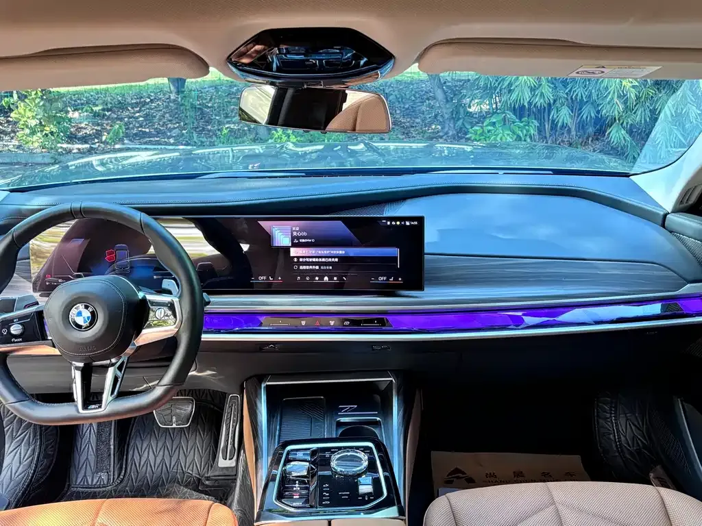 BMW 7 Series 2024 из CN, фото 2