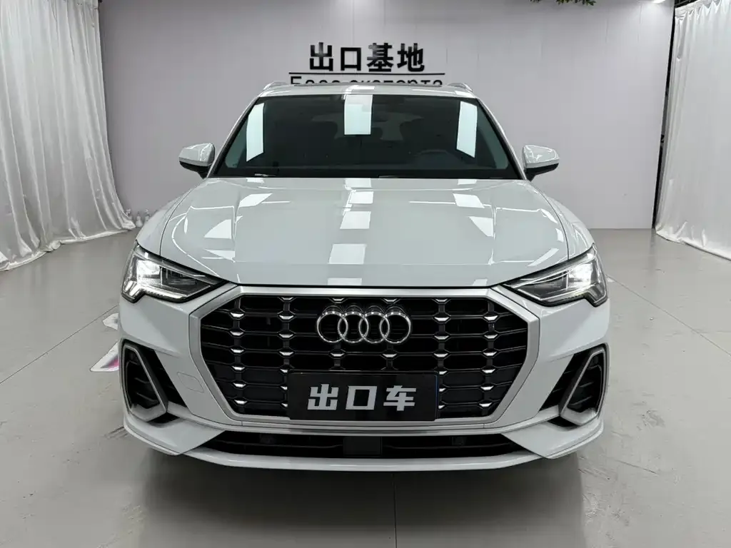 Audi Q3 — фото 3
