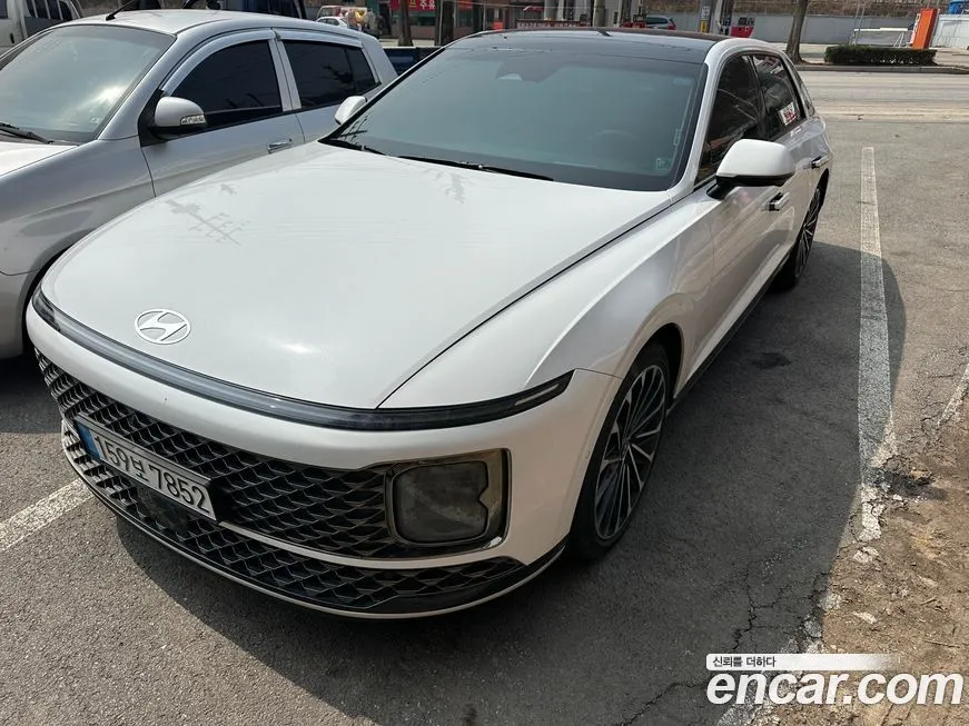 Hyundai Grandeur — фото 1