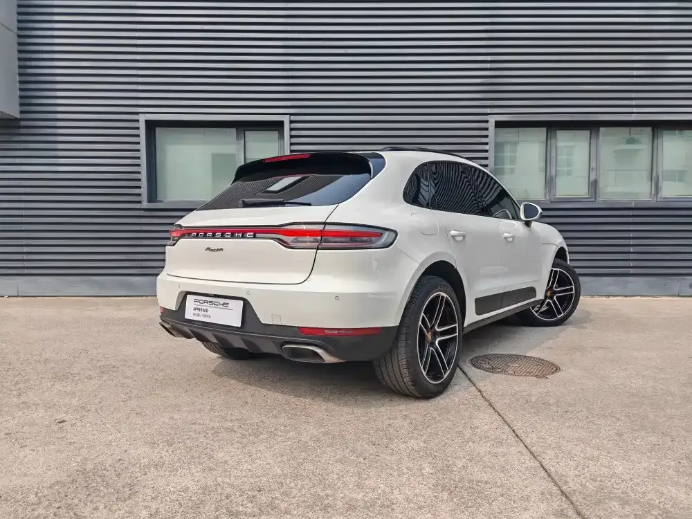 Porsche Macan — фото 6