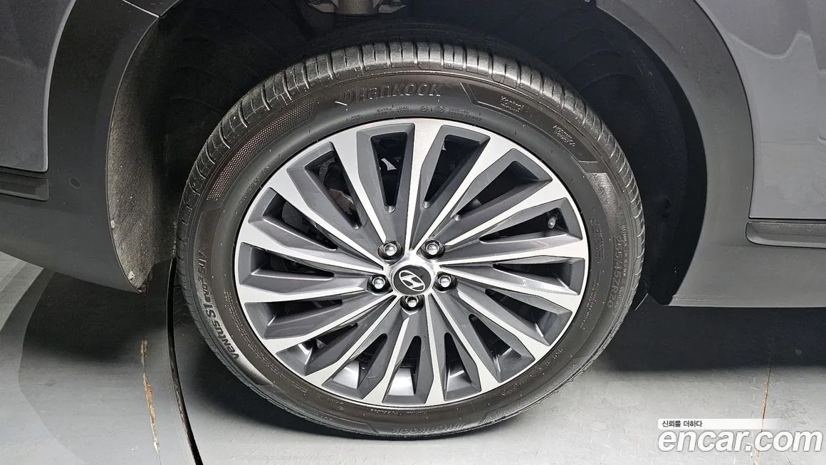 Hyundai Santafe — фото 8