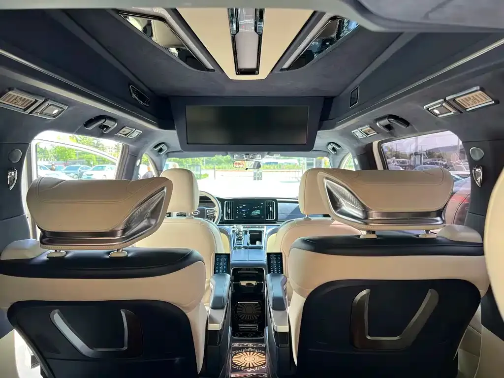 GAC Motor Trumpchi M8 — фото 3