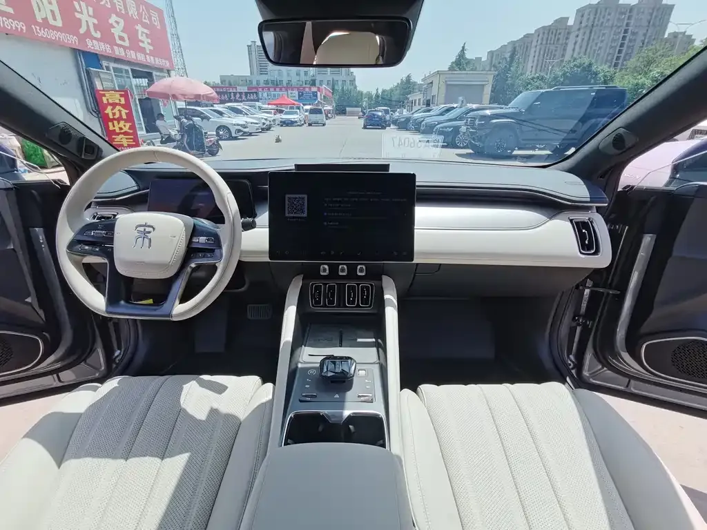 BYD L EV 2025 из CN, фото 3