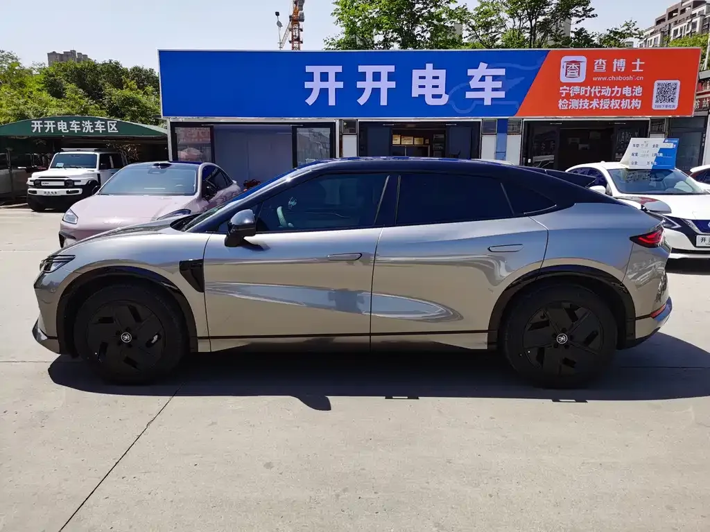 BYD L EV 2025 из CN, фото 7