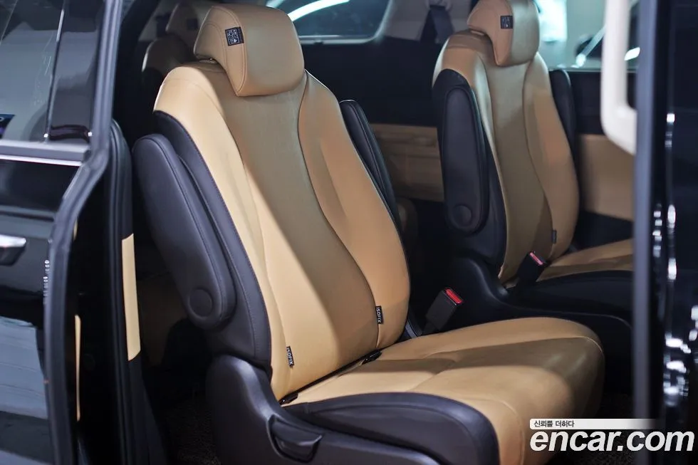 Kia Carnival 2023 из KR, фото 6