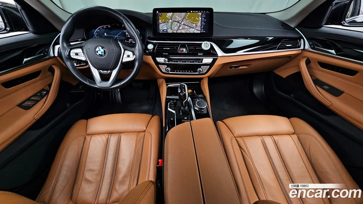 BMW 5-Series — фото 10