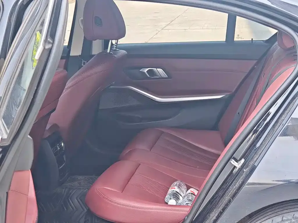 BMW i3 2023 из CN, фото 2
