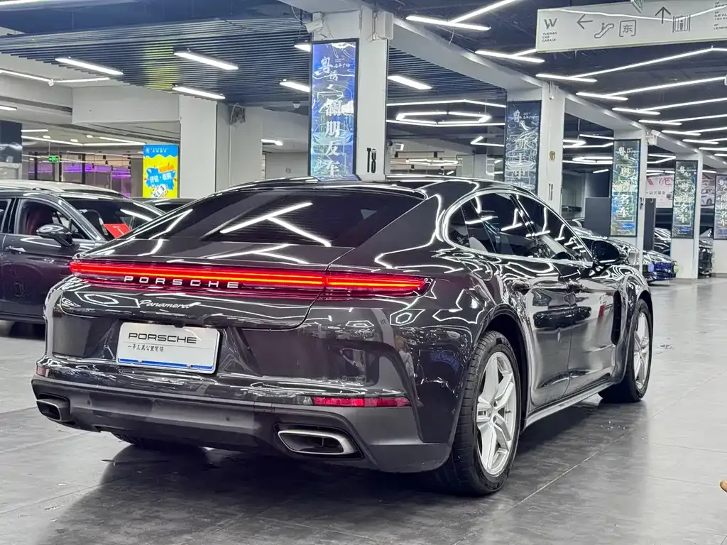 Porsche Panamera — фото 9