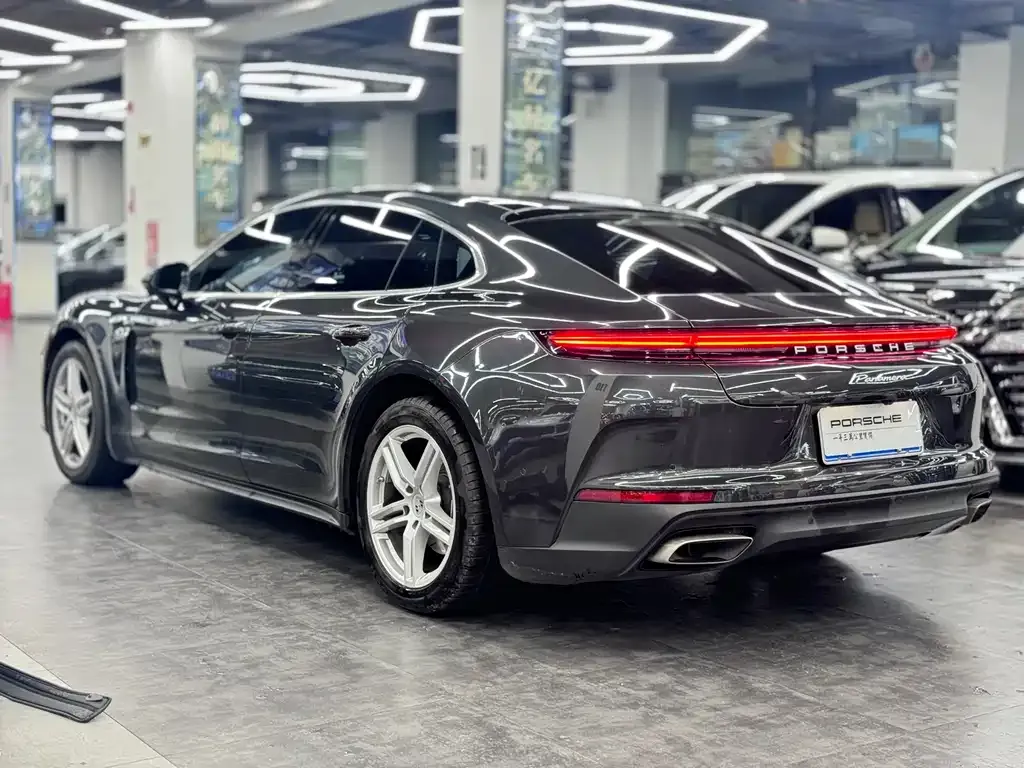 Porsche Panamera — фото 7