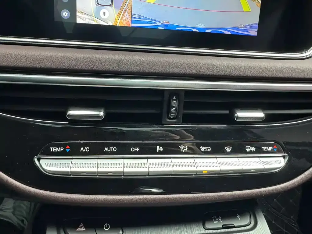GAC Motor Trumpchi M6 — фото 3