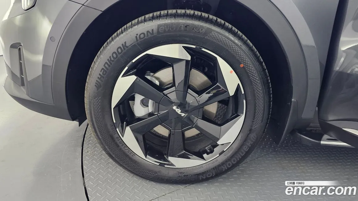 Kia Sorento — фото 7
