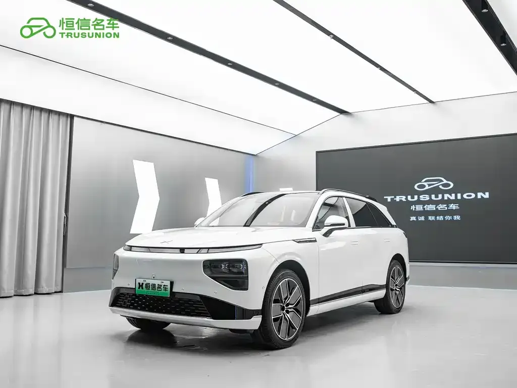 XPeng G9