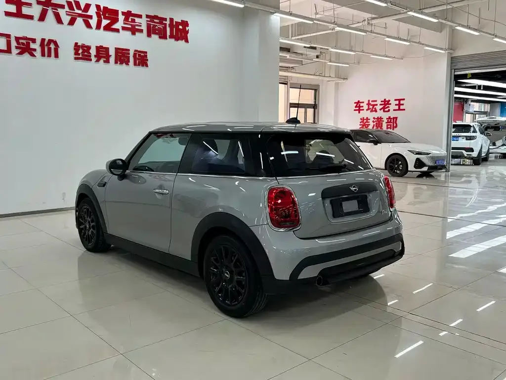 MINI Cooper (3-door) 2024 из CN, фото 5