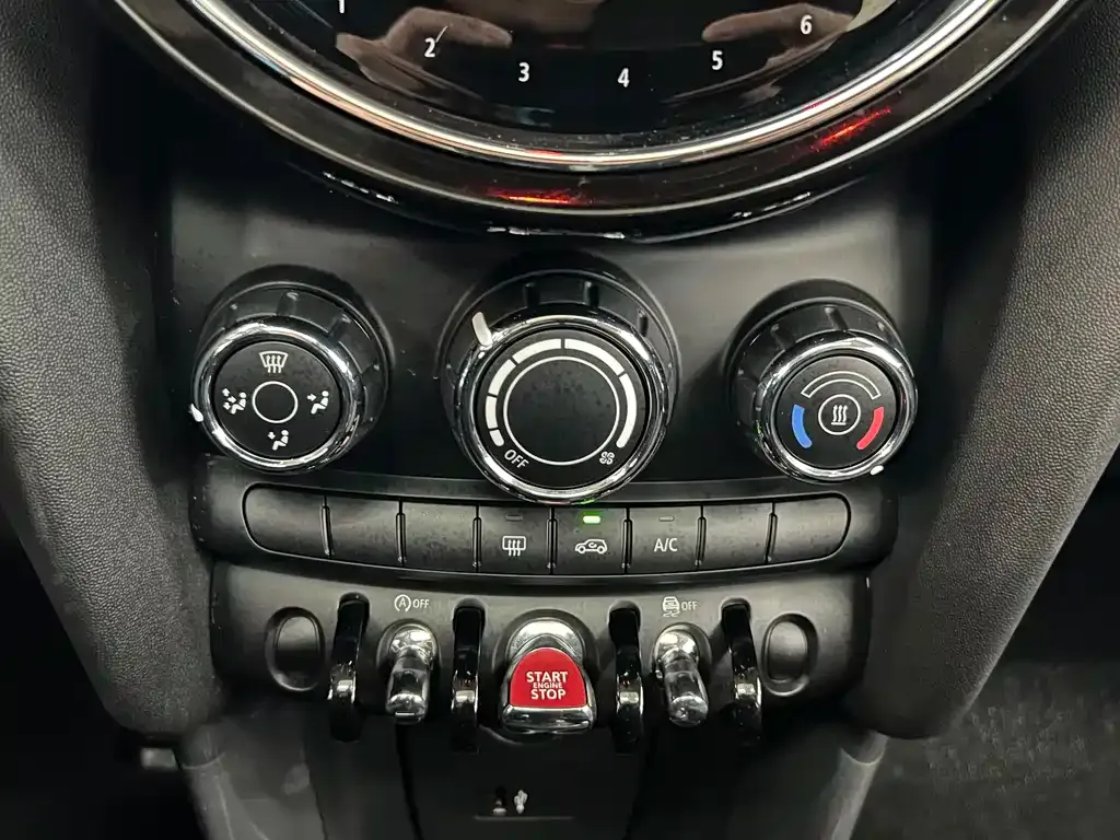 MINI Cooper (3-door) 2024 из CN, фото 8