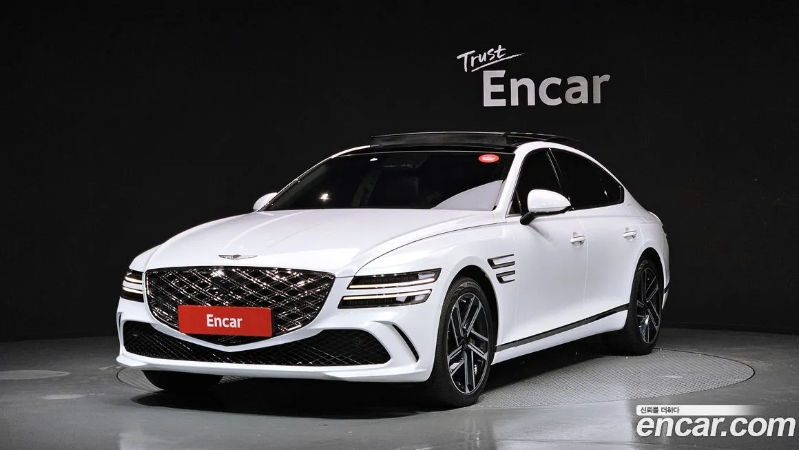Genesis G80 — фото 1