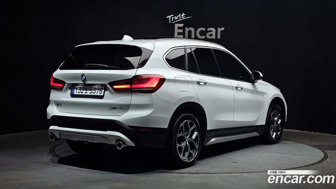 BMW X1 — фото 5