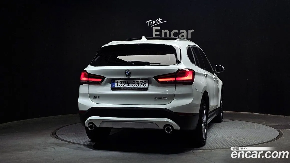 BMW X1 — фото 2