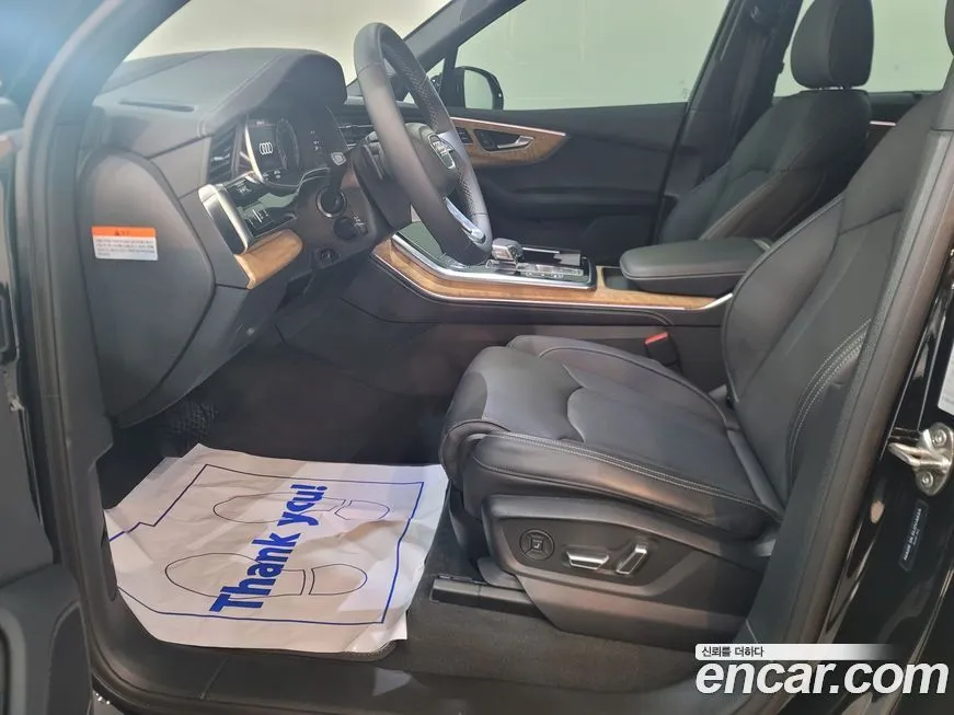 Audi Q7 2025 из KR, фото 7
