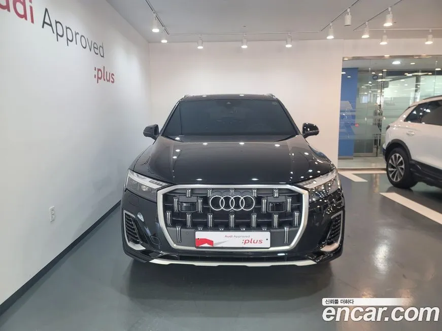 Audi Q7 2025 из KR, фото 5