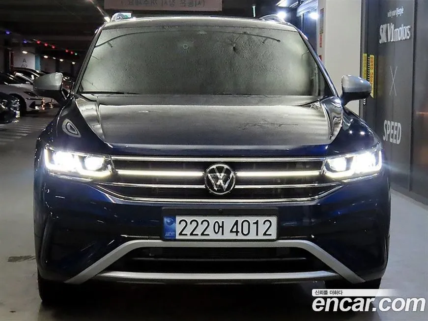 Volkswagen Tiguan — фото 4
