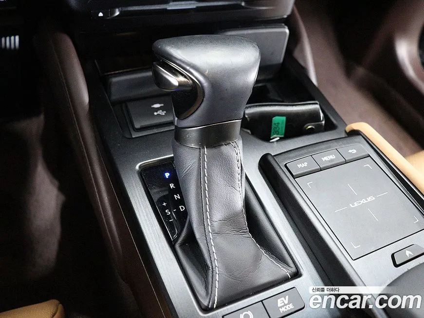 Lexus ES 2021 из KR, фото 4