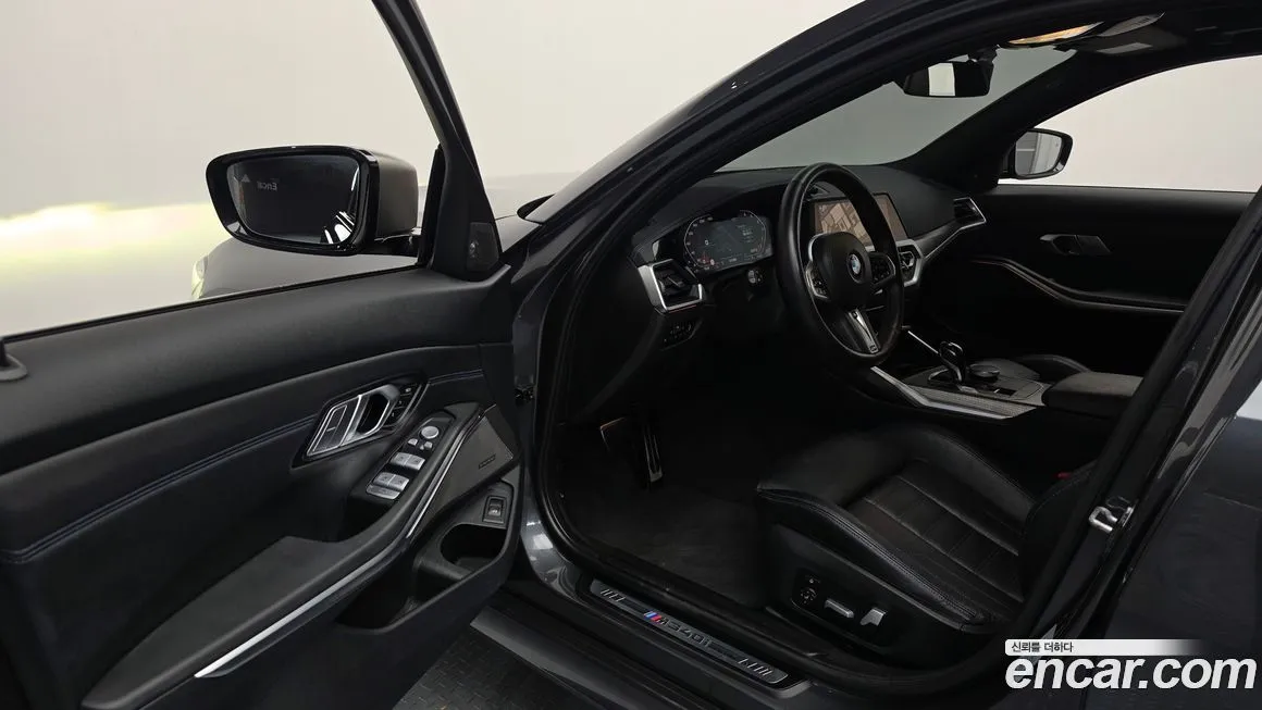 BMW 3-Series 2021 из KR, фото 5