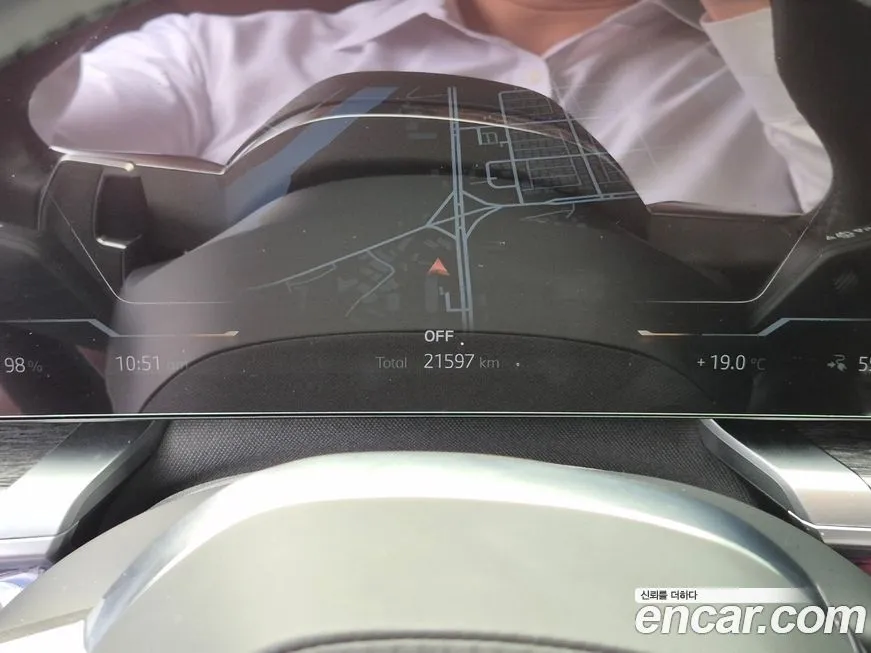 BMW i7 2024 из KR, фото 2