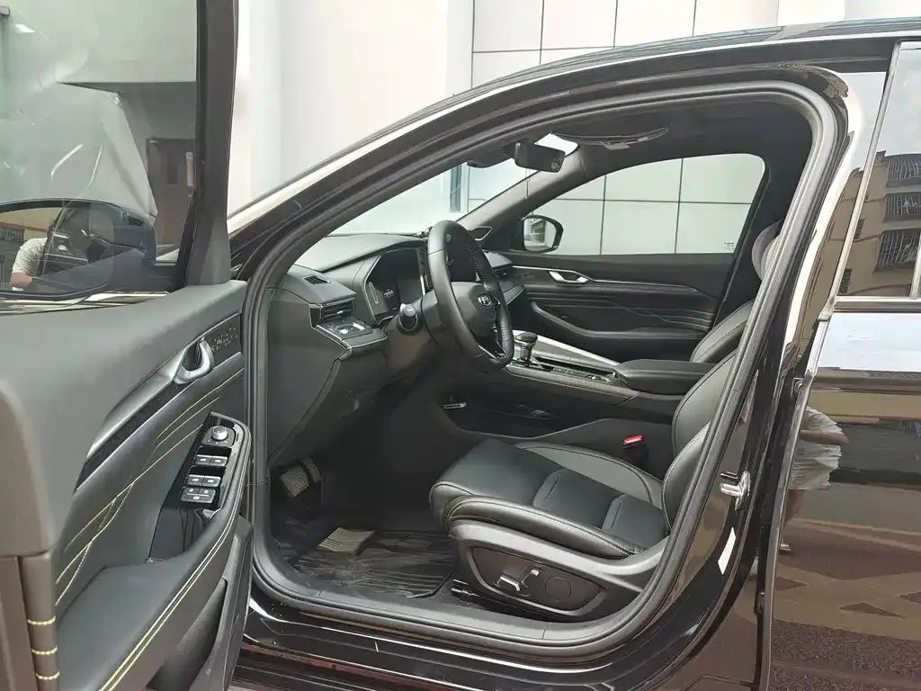 Geely Xingrui 2023 из CN, фото 8