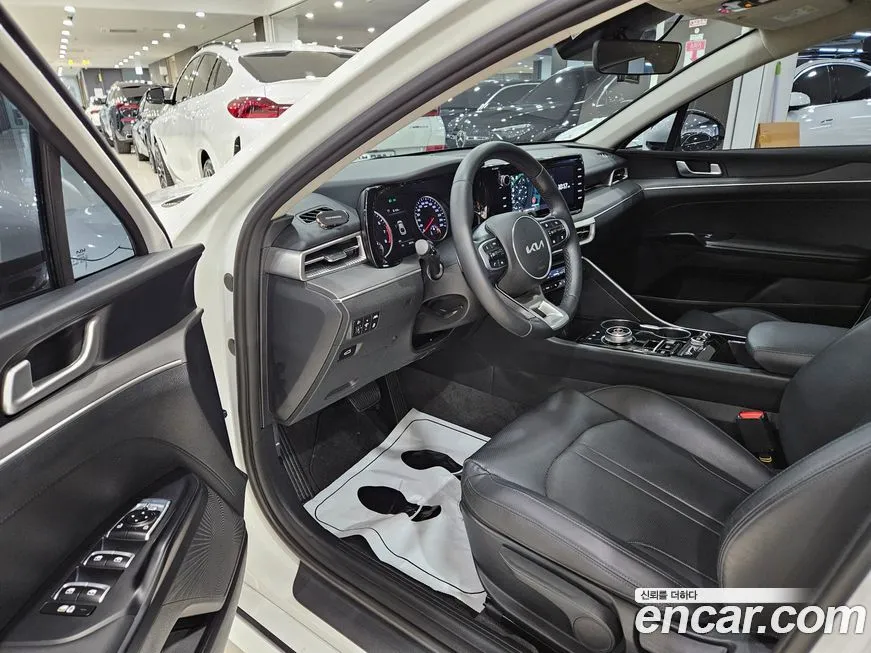 Kia K5 2023 из KR, фото 9