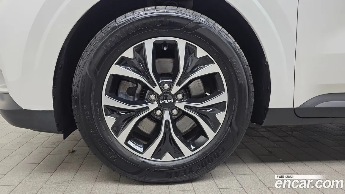 Kia Carnival 2023 из KR, фото 5