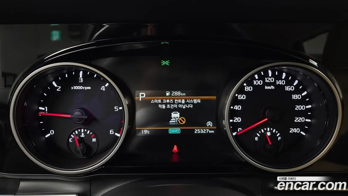 Kia Carnival 2023 из KR, фото 2